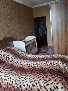 Satılır Köhnə Tikili, Binəqədi.r, 9-cu mikrorayon, Nəsimi.m-5
