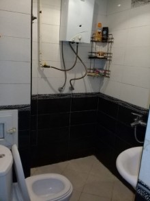 Satılır Köhnə Tikili, Binəqədi.r, 9-cu mikrorayon, Nəsimi.m-8