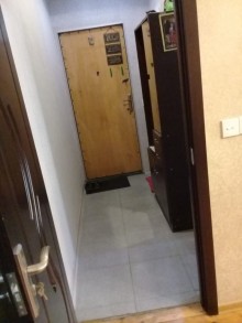 Satılır Köhnə Tikili, Binəqədi.r, 9-cu mikrorayon, Nəsimi.m-10