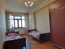 Satılır Yeni Tikili, Binəqədi.r, 6-cı mikrorayon, Nəsimi.m-5