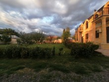 Satılır Həyət evi, Qəbələ.ş-3