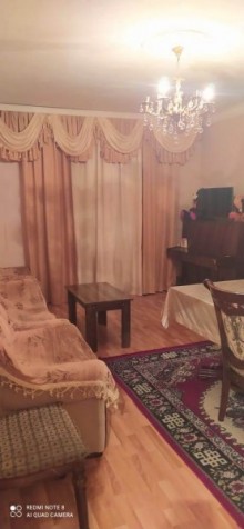 Satılır Köhnə Tikili, Səbail.r, Badamdar-2