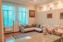 Satılır Həyət evi, Yasamal.r, Yasamal, İnşaatçılar.m-7