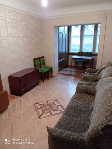 Kirayə (Aylıq) Köhnə Tikili, Binəqədi.r, 7-ci mikrorayon, Azadlıq.m-3