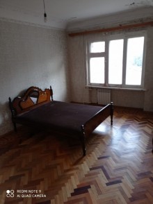 Kirayə (Aylıq) Köhnə Tikili, Binəqədi.r, 7-ci mikrorayon, Azadlıq.m-4