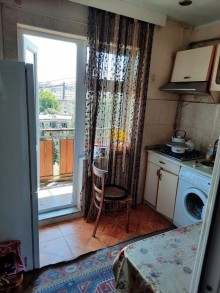 Satılır Köhnə Tikili, Nizami.r, 8-ci kilometr, Neftçilər.m-14