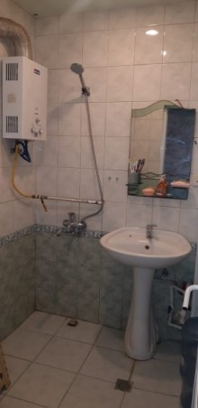 Satılır Köhnə Tikili, Səbail.r, Badamdar-12