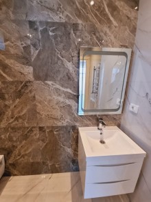 ev elanlari merdekan 4 otaq 175 kv/m, -18