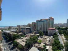 Satılır Yeni Tikili, Nəsimi.r, 28 May.m-19