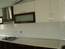 Satılır Yeni Tikili, Binəqədi.r, 9-cu mikrorayon-5