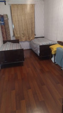 Satılır Köhnə Tikili, Nəsimi.r, 4-cü mikrorayon, Memar Əcəmi.m-2