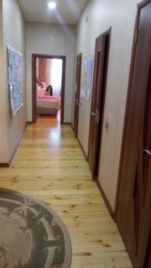 Satılır Yeni Tikili, Binəqədi.r, 7-ci mikrorayon, Azadlıq.m-4