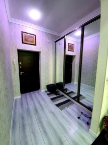 Satılır Yeni Tikili, Yasamal.r, Yasamal, Elmlər Akademiyası.m-6