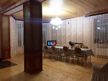 Satılır Həyət evi, Qəbələ.ş-17