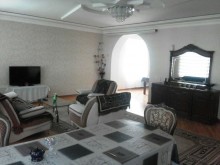 Satılır Həyət evi, Qəbələ.ş-8