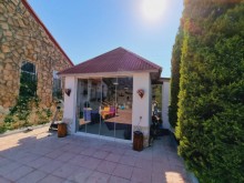 müasir təmirli bağ evi satılır, -15