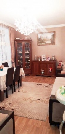Satılır Köhnə Tikili, Səbail.r, Badamdar-4
