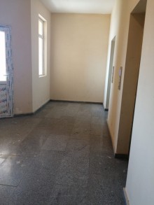 Satılır Yeni Tikili, Xırdalan.ş-18