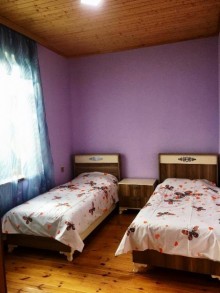 Satılır Həyət evi, Qəbələ.ş-6
