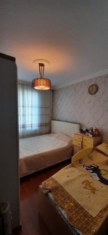 Satılır Köhnə Tikili, Xətai.r, Əhmədli, Əhmədli.m-3
