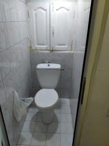 Satılır Köhnə Tikili, Nəsimi.r, 3-cü mikrorayon, Memar Əcəmi.m-13