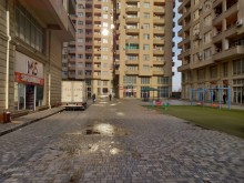 Satılır Yeni Tikili, Nəsimi.r-20
