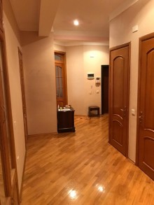 Satılır Yeni Tikili, Nərimanov.r, N.Nərmanov.m-11