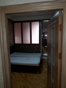 Satılır Yeni Tikili, Binəqədi.r, 9-cu mikrorayon-8
