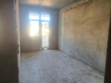 Satılır Yeni Tikili, Binəqədi.r, 7-ci mikrorayon, Azadlıq.m-4