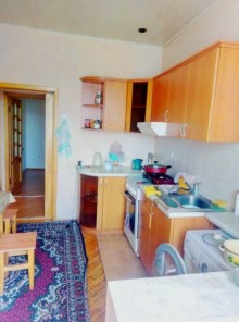 Satılır Yeni Tikili, Yasamal.r, İnşaatçılar.m-13