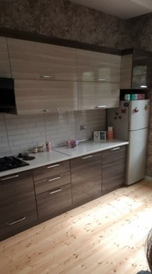 razinde heyet evi almaq, -8
