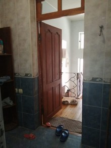 Satılır Həyət evi, Xırdalan.ş-18