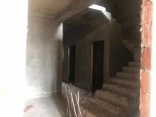 Satılır Yeni Tikili, Nəsimi.r-1