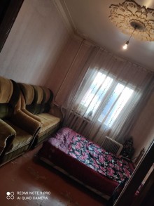 Satılır Köhnə Tikili, Suraxanı.r, Yeni Günəşli, Xalqlar Dostluğu m..m-1