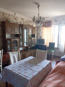 Satılır Köhnə Tikili, Xətai.r, Əhmədli.m-6