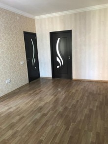 Satılır Köhnə Tikili, Nəsimi.r, 3-cü mikrorayon, Memar Əcəmi.m-3