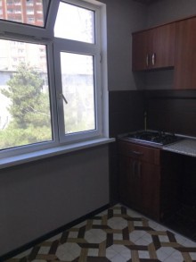 Satılır Köhnə Tikili, Nəsimi.r, 3-cü mikrorayon, Memar Əcəmi.m-6