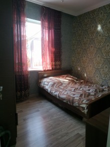 Satılır Həyət evi, Xırdalan.ş-8