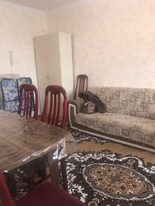 Satılır Köhnə Tikili, Binəqədi.r, 6-cı mikrorayon, Nəsimi.m-4