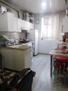 Satılır Köhnə Tikili, Səbail.r, Badamdar-8