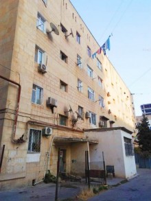 Satılır Köhnə Tikili, Səbail.r, Badamdar-14