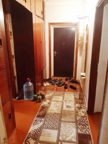 Satılır Köhnə Tikili, Səbail.r, Badamdar-13
