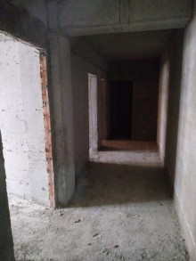Satılır Yeni Tikili, Xırdalan.ş-11