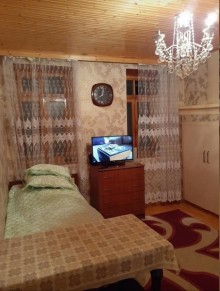 Satılır Köhnə Tikili, Səbail.r, İçərişəhər.m-6