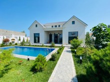 "Bravo" marketə yaxın 8 sot ərazidə xüsusi dizaynda yeni villa, -1