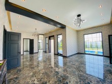 "Bravo" marketə yaxın 8 sot ərazidə xüsusi dizaynda yeni villa, -8