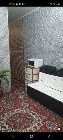 Satılır Köhnə Tikili, Binəqədi.r, 9-cu mikrorayon, Nəsimi.m-5