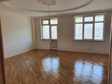 Satılır Yeni Tikili, Binəqədi.r, 8-ci mikrorayon, Gənclik.m-2
