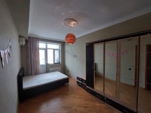 Satılır Yeni Tikili, Xətai.r, Əhmədli, Əhmədli.m-4