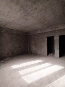 Satılır Yeni Tikili, Xətai.r, Həzi Aslanov.m-4